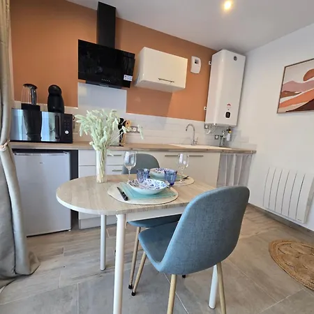 شقة S2 Sweet Homes I Proche Centre I Parking Inclu *